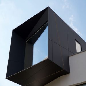 Lire la suite à propos de l’article Tout ce que vous devez savoir sur les Panneaux Trespa